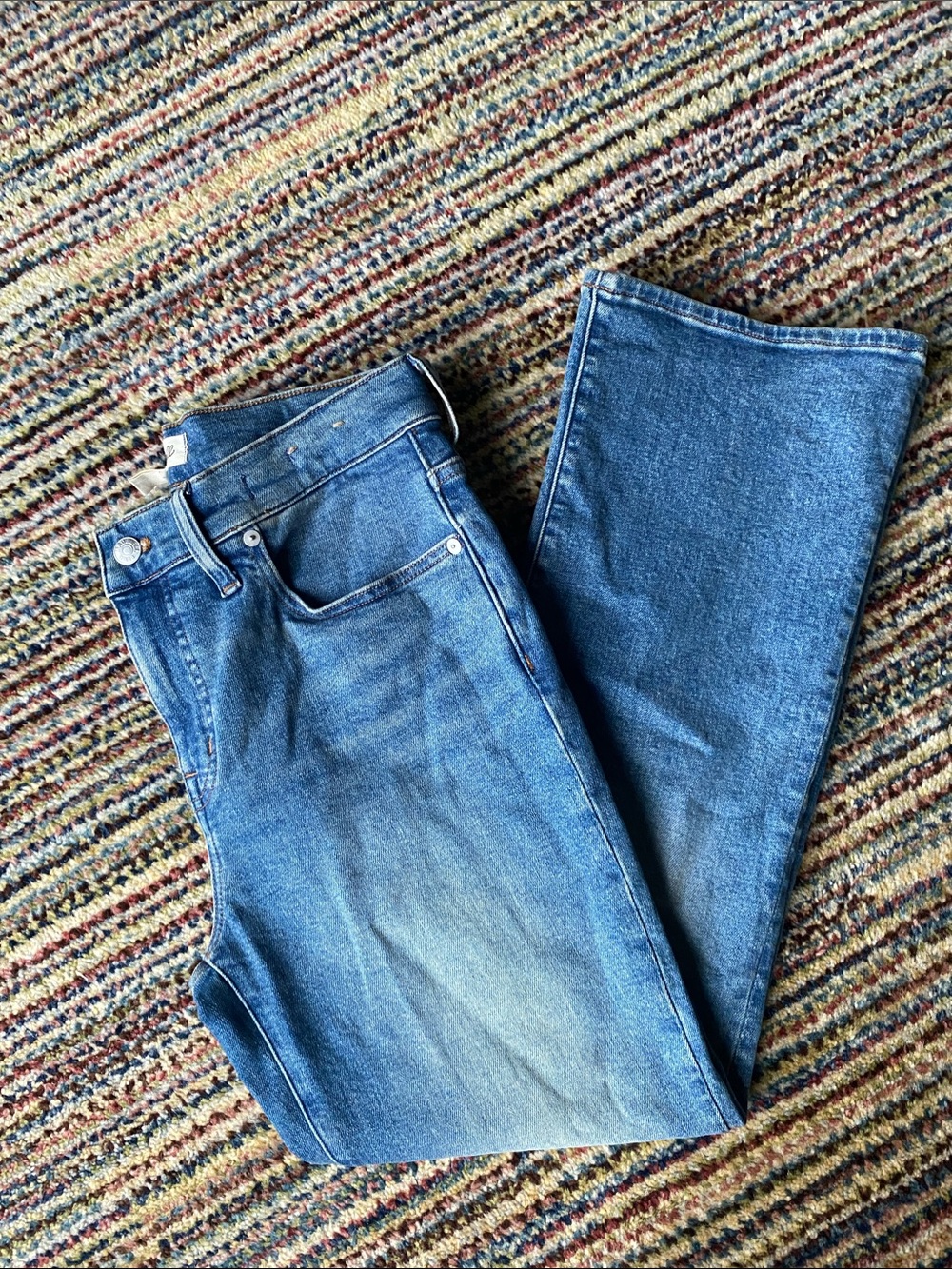 Madewell Mid-Rise Kick Out Jeans